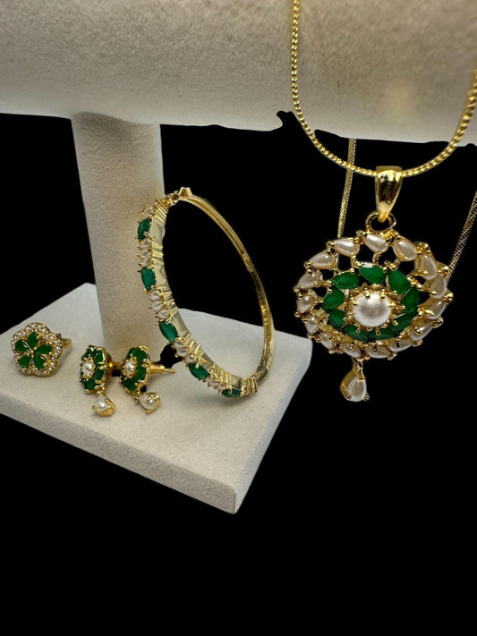 Mother of Pearl & Turquoise Jewelry Set - Gold Plated Elegance