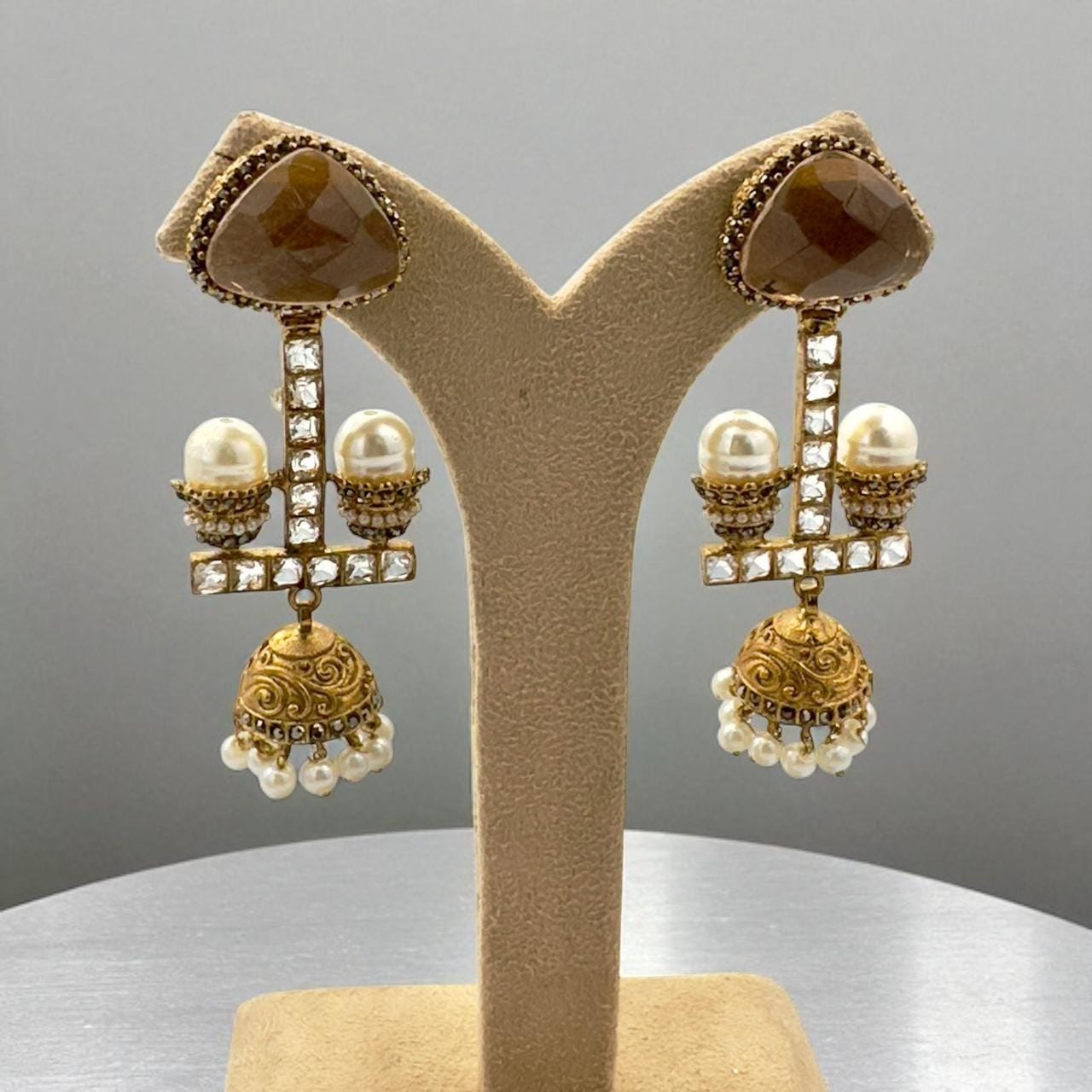 Elegant Gold-Toned Kundan Jhumka Earrings with Pearls - Traditional Indian Jewelry