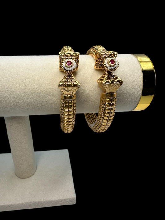 Chunky Kada Set Rajwari Gold Plated Size 2.6/2.8 Openable