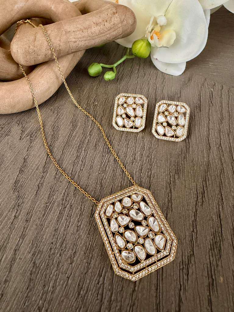 Vintage Crystal Pendant Necklace Set, Gold Statement Necklace with Earrings,monzonite