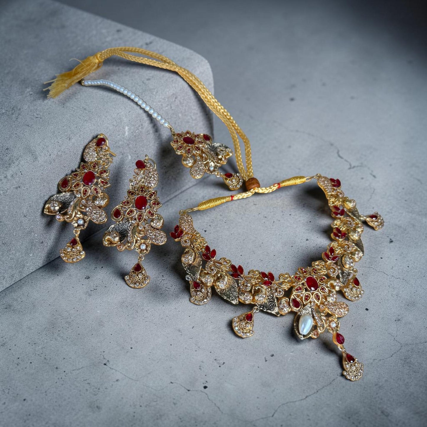 Ruby Bridal Choker Set with Tikka, Red Kundan Necklace Set, Indian Pakistani Wedding Jewelry