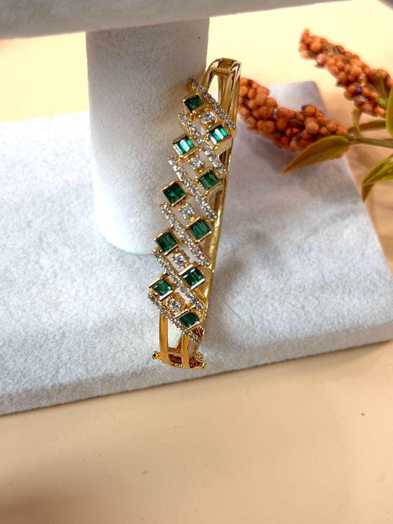 Emerald Hinged Bangle Bracelet for Women, Gold Tone Statement Bracelet, Elegant Bridal Jewelry