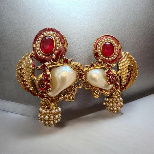 Luxury Gold-Toned Pearl & Black Stone fusion Earrings pakistani bollywood Style