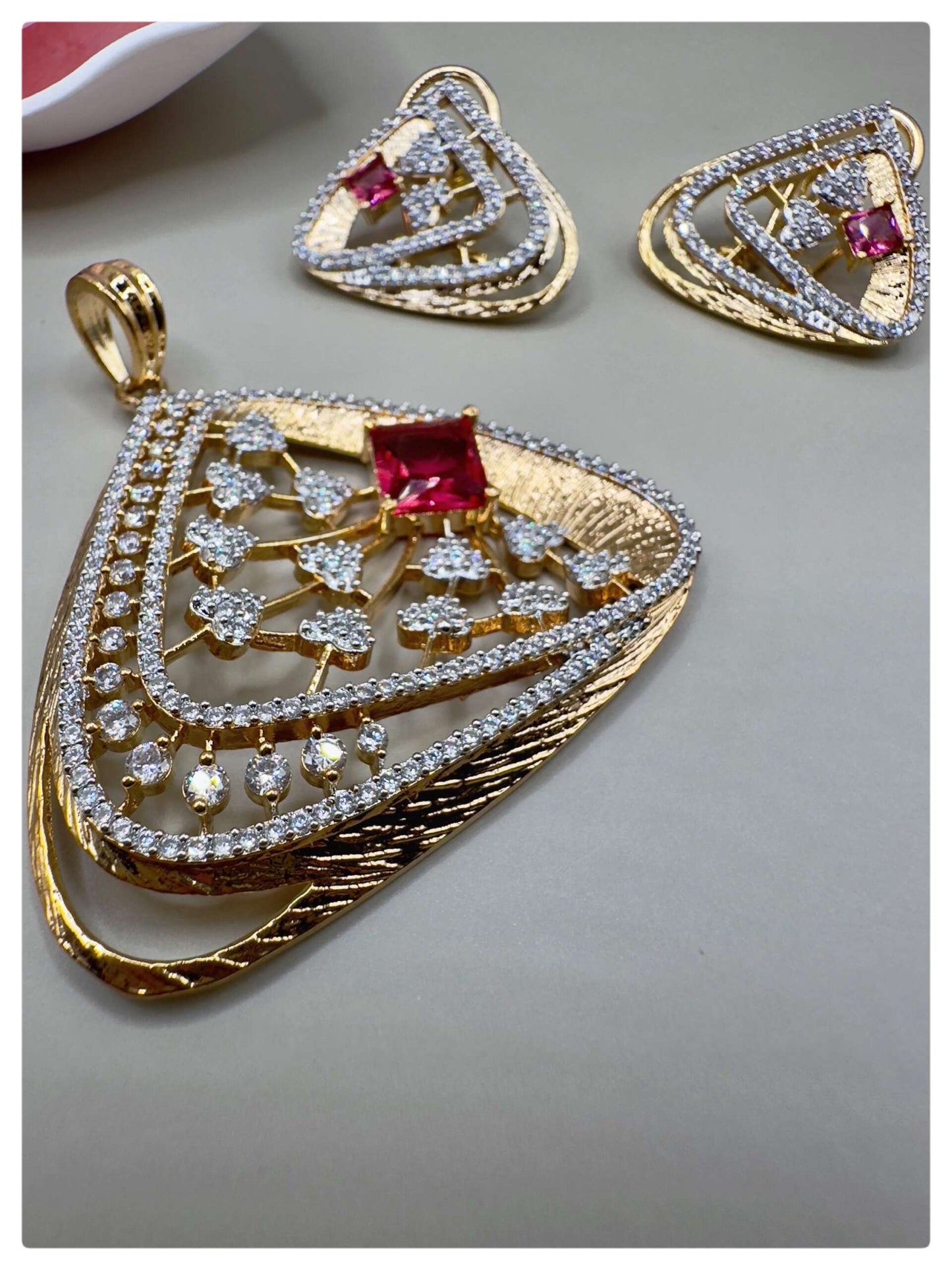 Elegant Gold-Plated Pendant Necklace & Earring Set,Ruby and cubic zarconia