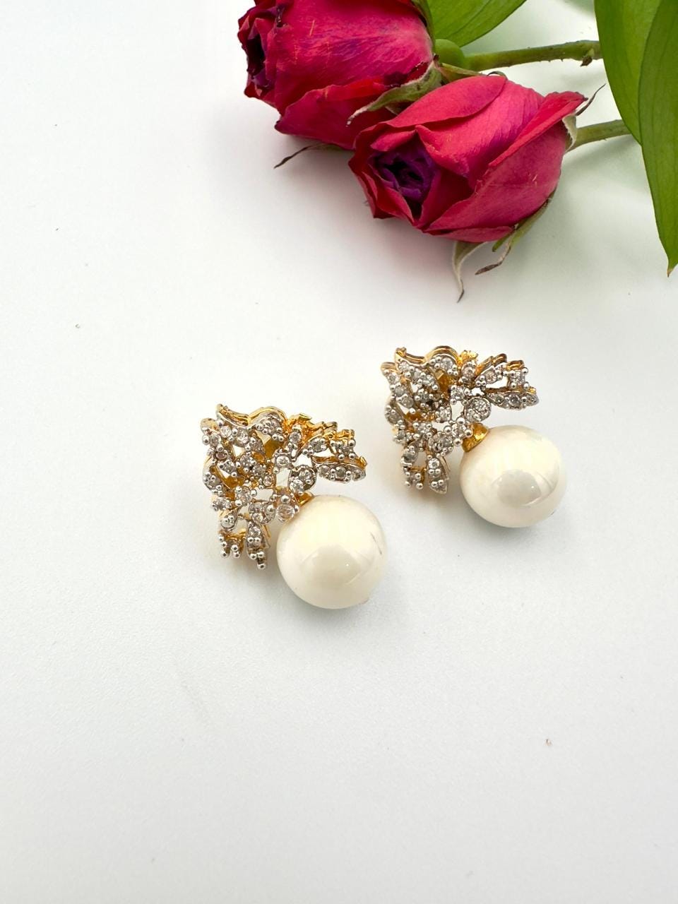 Luxury Indian Gold-Plated Pearl Earrings with Floral Design - Elegant Jewelry for Women