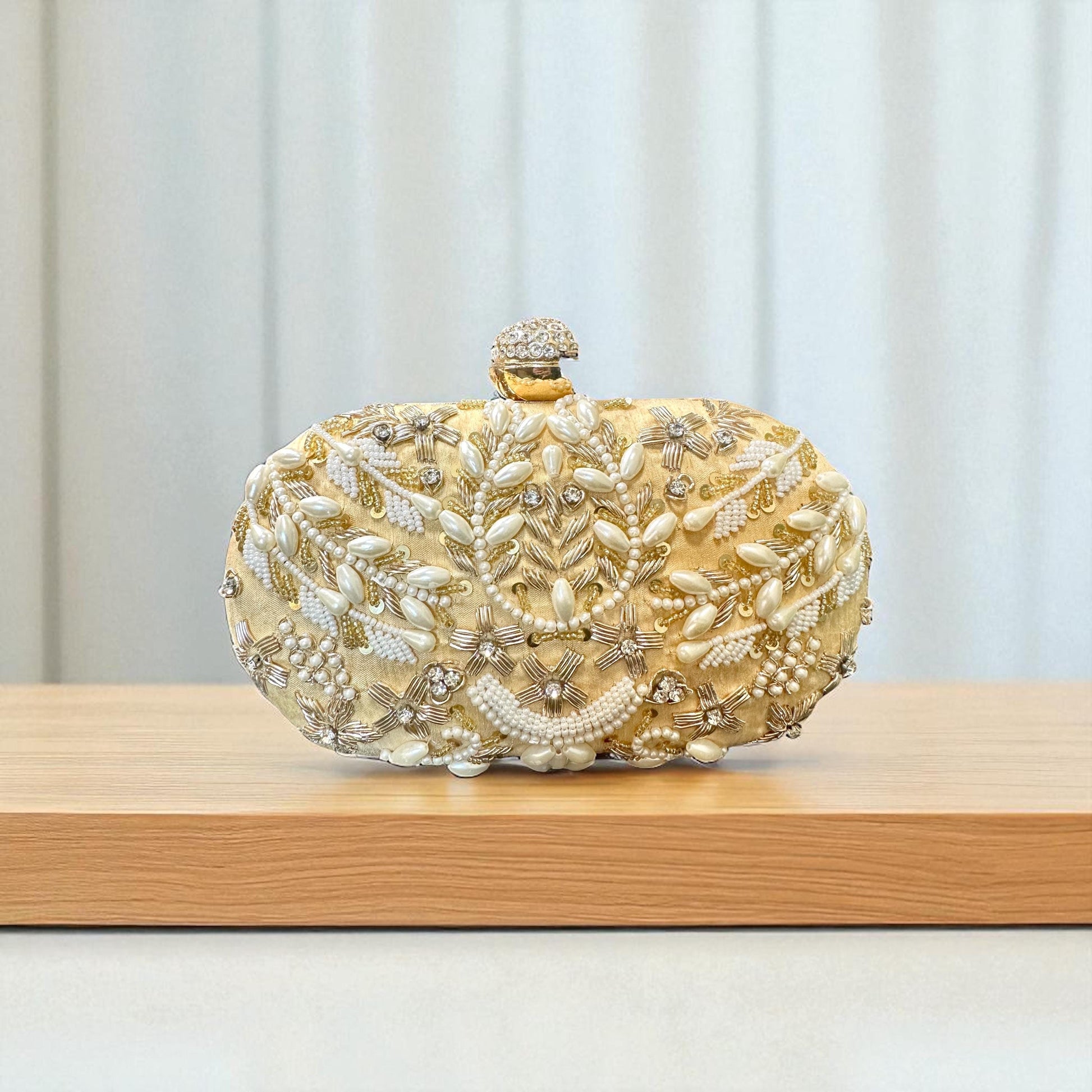 Designer embroidery clutch hand bag rare