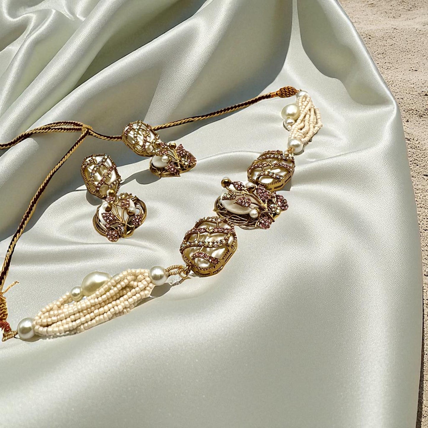 Bollywood ethnic Indian designer choker set antique gold finish mother of pearl