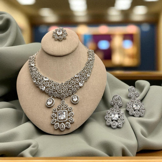 Designer Necklace Set with tikka bindya AD Stones Luxury Wedding Party Jewelry