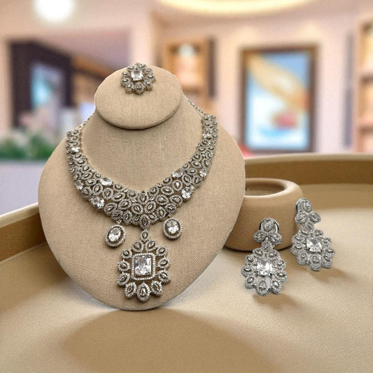 Designer Necklace Set with tikka bindya AD Stones Luxury Wedding Party Jewelry