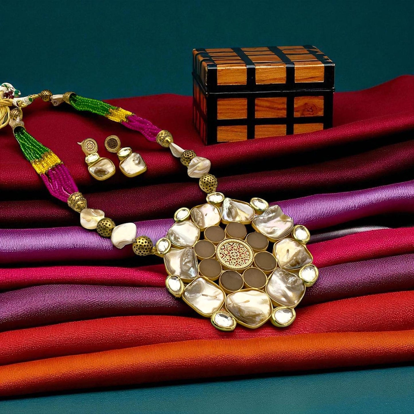 Boho Chic traditional Kundan mala Set with barouk Pearls & Gemstones - Unique Indian Jewelry