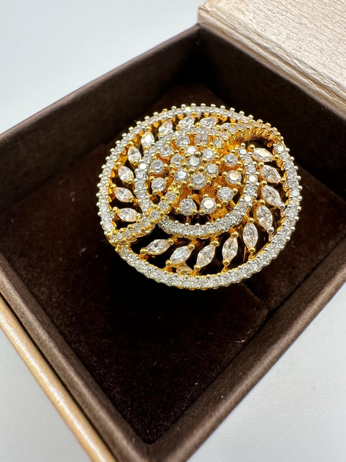 Cubic Zirconia Ring Gold Plated | Elegant Statement Jewelry with Leaf Motif