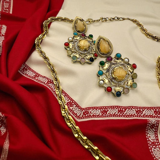 Boho Chic Kundan doublet  Necklace Set with semi precious Gemstones - Unique Indian fusion Jewelry