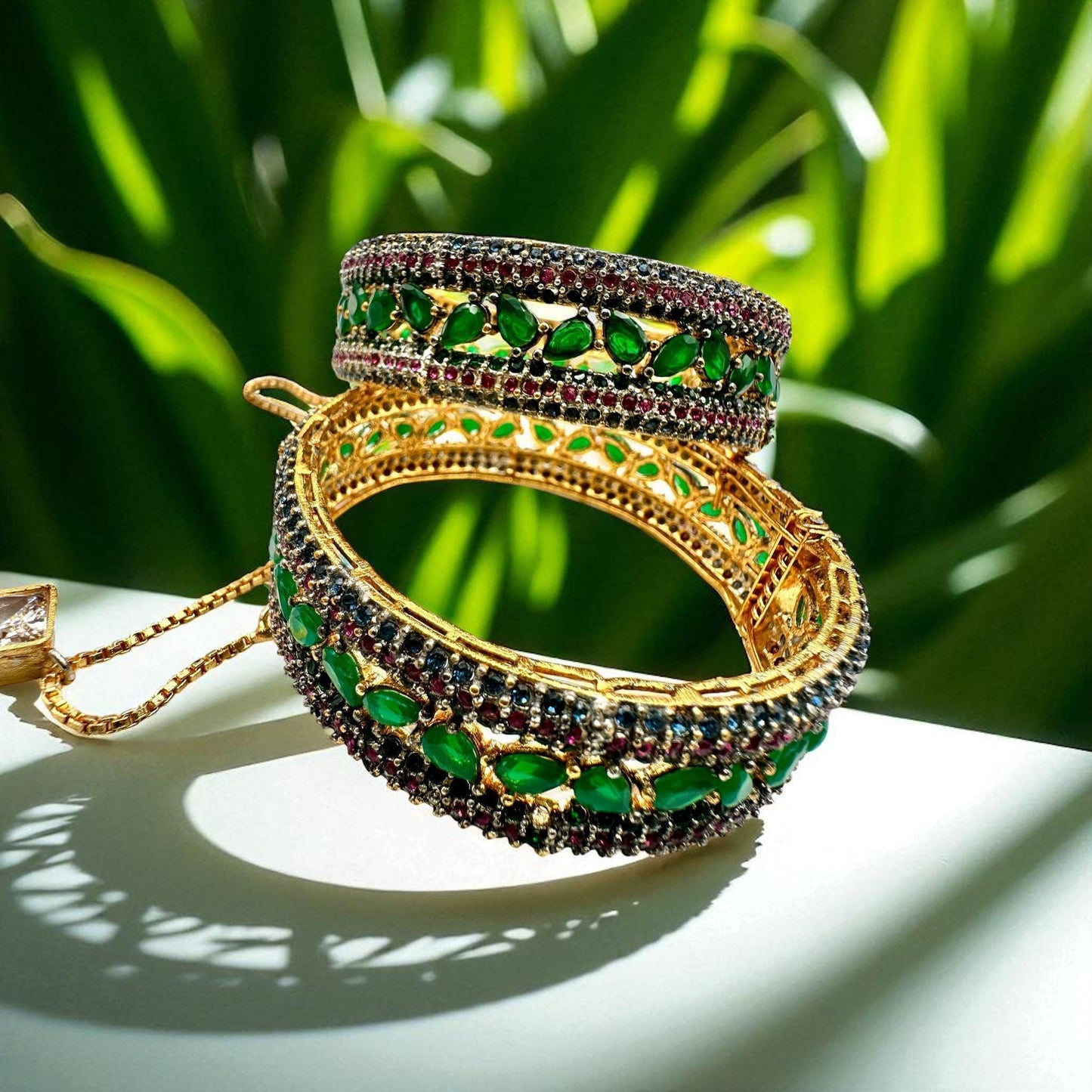 Emerald Green Kada Set Openable Fits - Luxurious Gold Bangle with Vibrant Gemstones