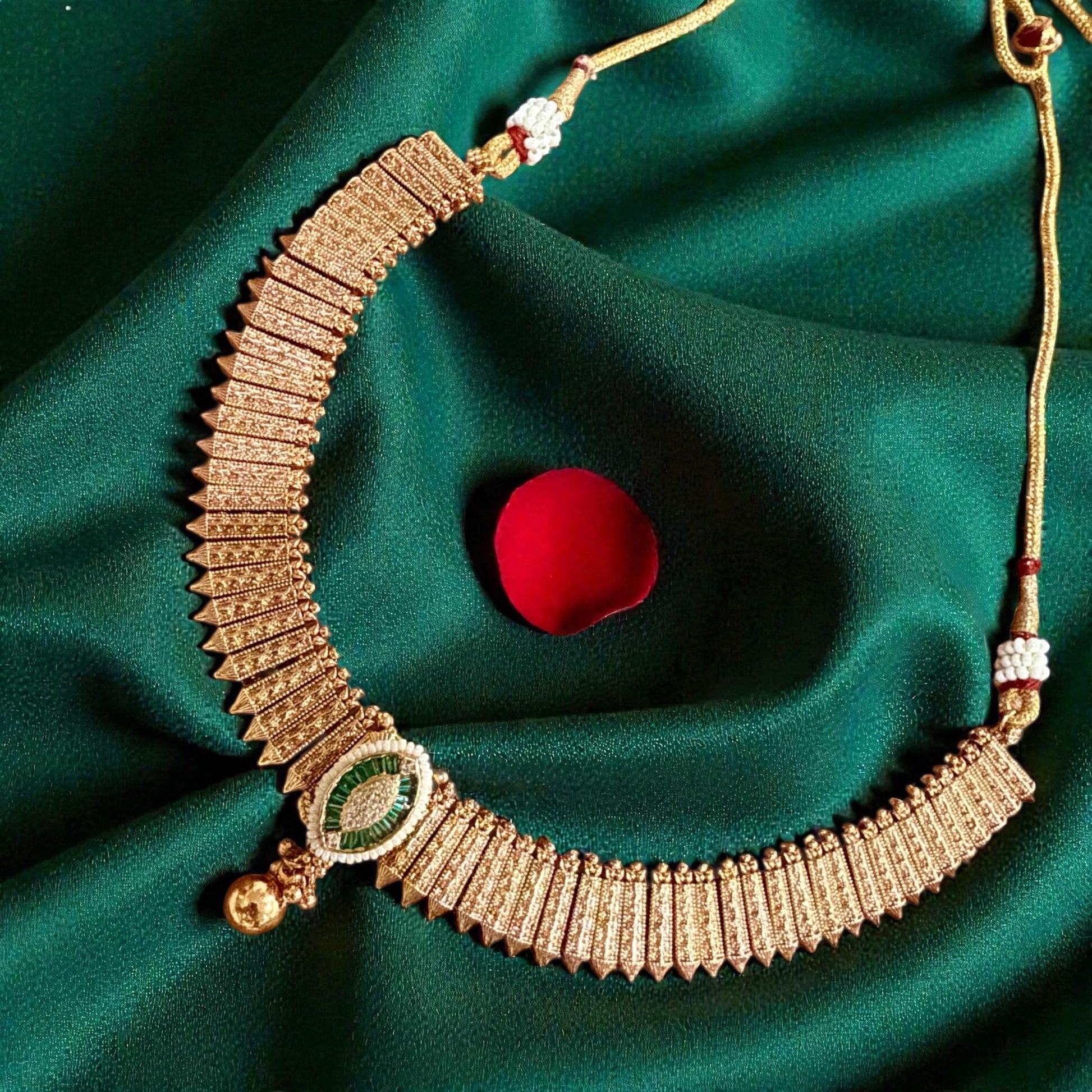 Bollywood ethnic Indian rajwari designer choker necklace antique gold plated finish.