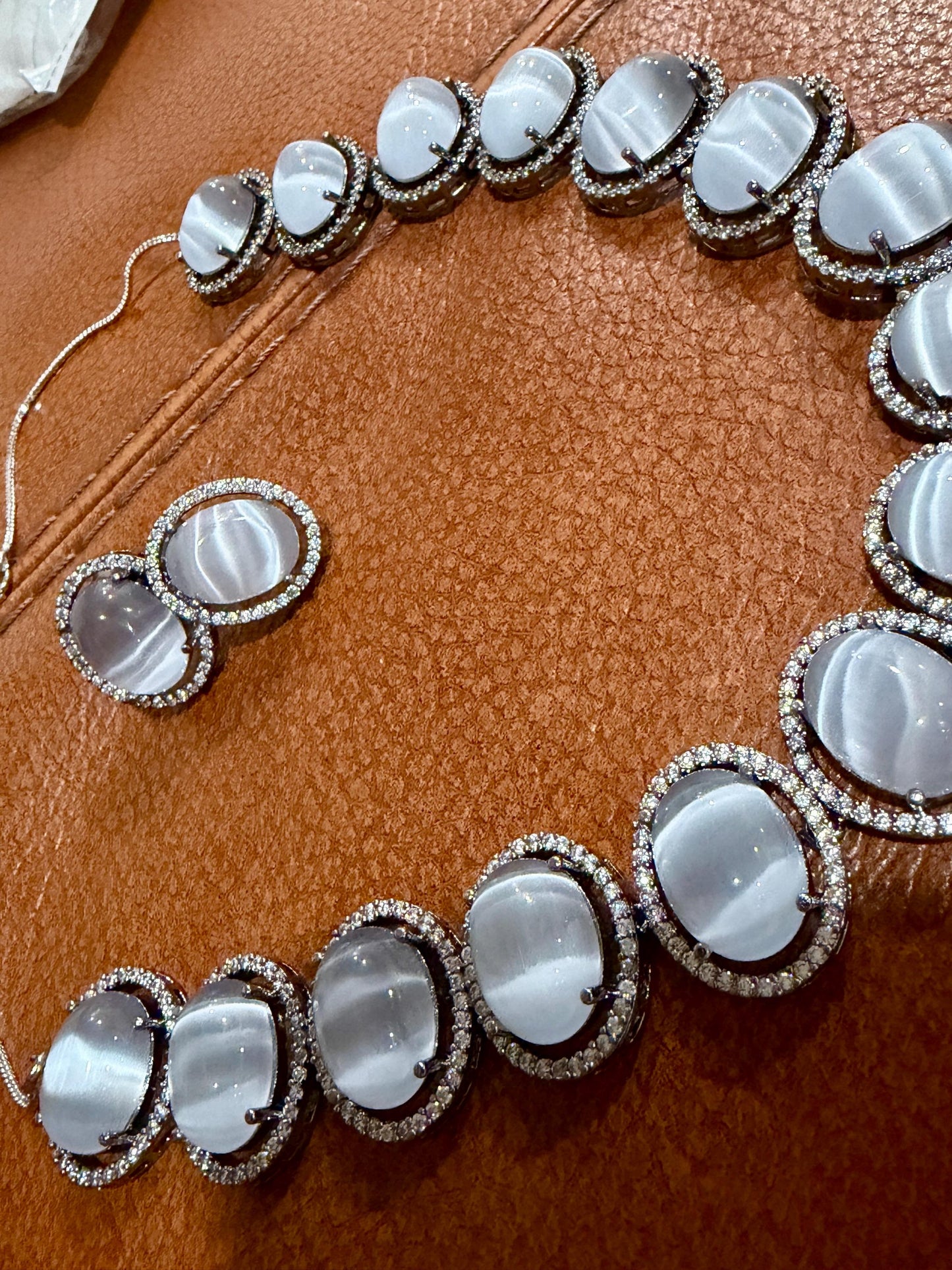 Bollywood Indian AD Jewelry Set, Peach Grey Stone, Rhodium Finish