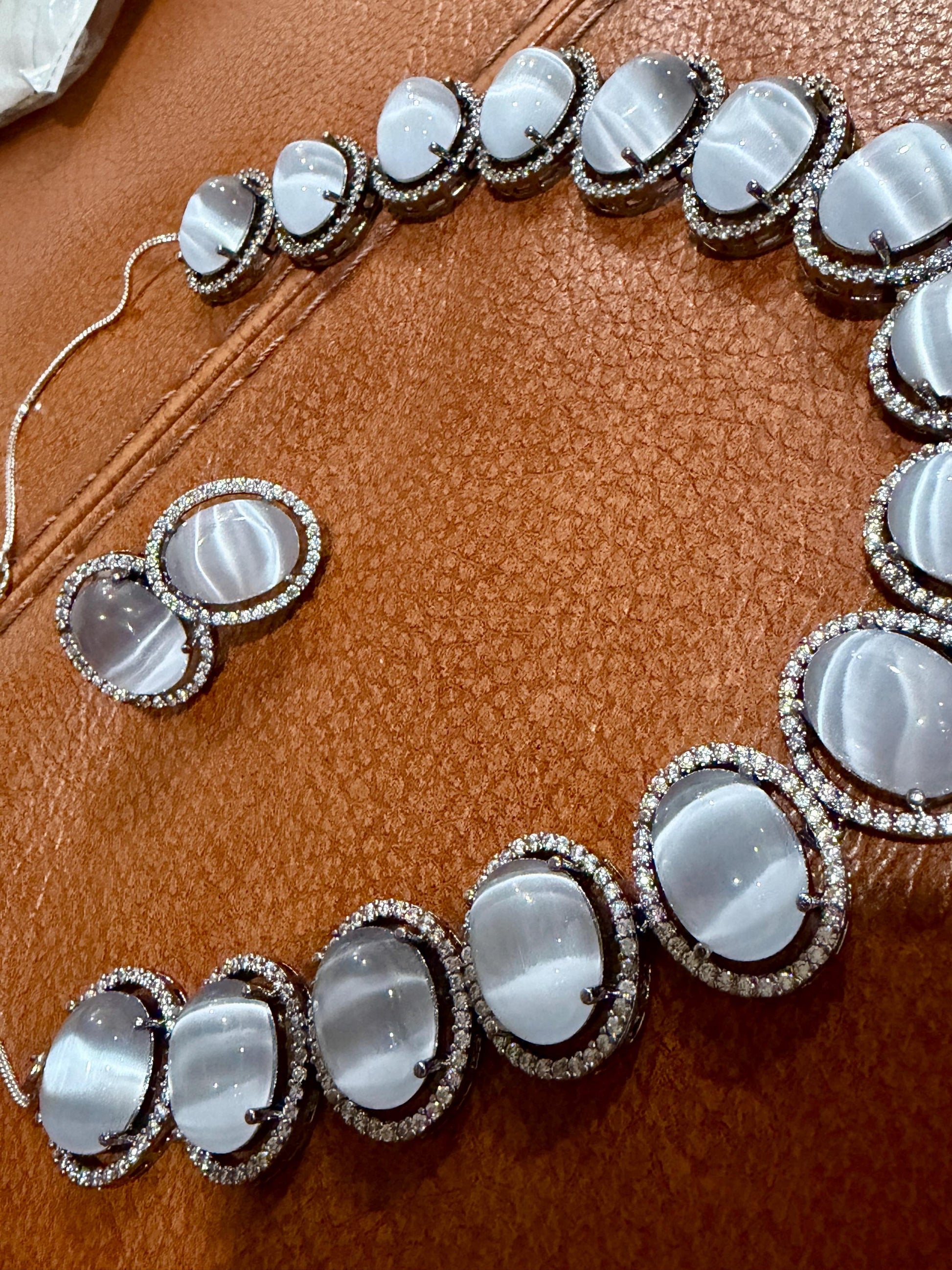Bollywood Indian AD Jewelry Set, Peach Grey Stone, Rhodium Finish