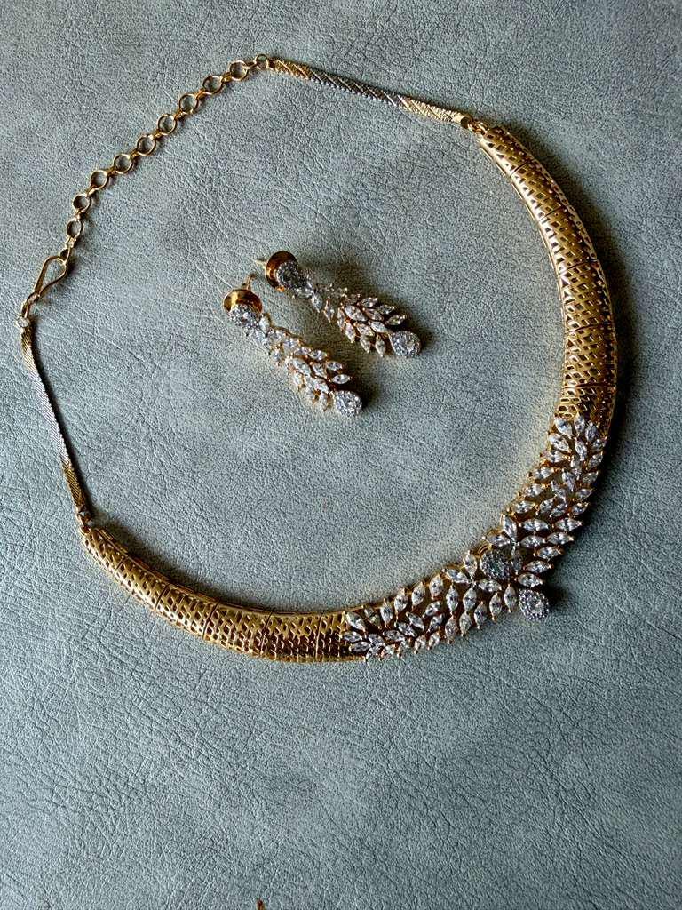 Gold Plated ad Necklace and Earrings Set, Elegant Bridal/ party Statement Jewelry