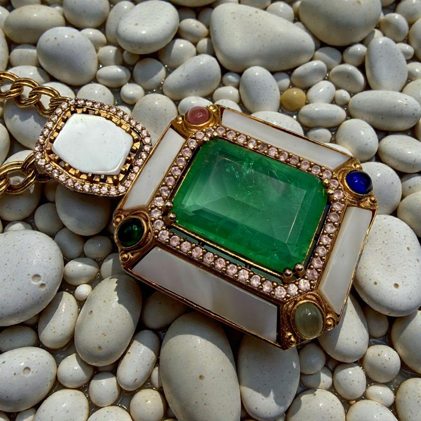 Verdant Stone Pendant Necklace Set with Chunky Chain & Matching Earrings | Modern Heritage Jewelry