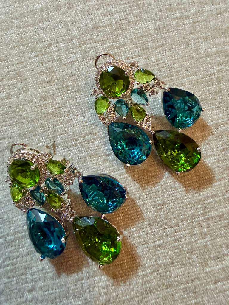 Statement Drop Earrings: Vintage Style, Gold Tone Alloy, Glass Stones