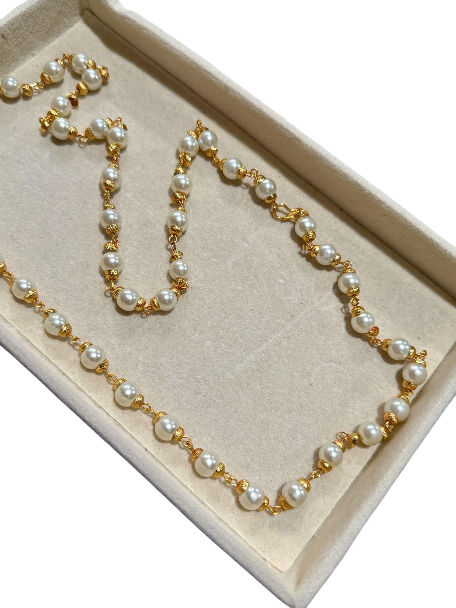 Gold Beaded Pearl Necklace: Minimalist Elegant Jewelry