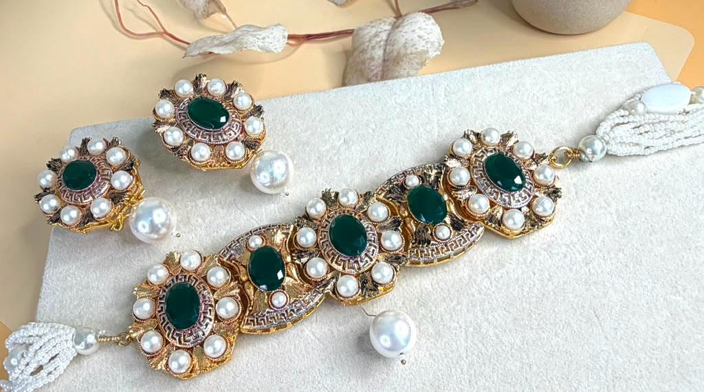 Pakistani Bridal Bracelet and Earrings Set, Emerald Green Pearl Jewelry, Kundan Style Wedding Accessories