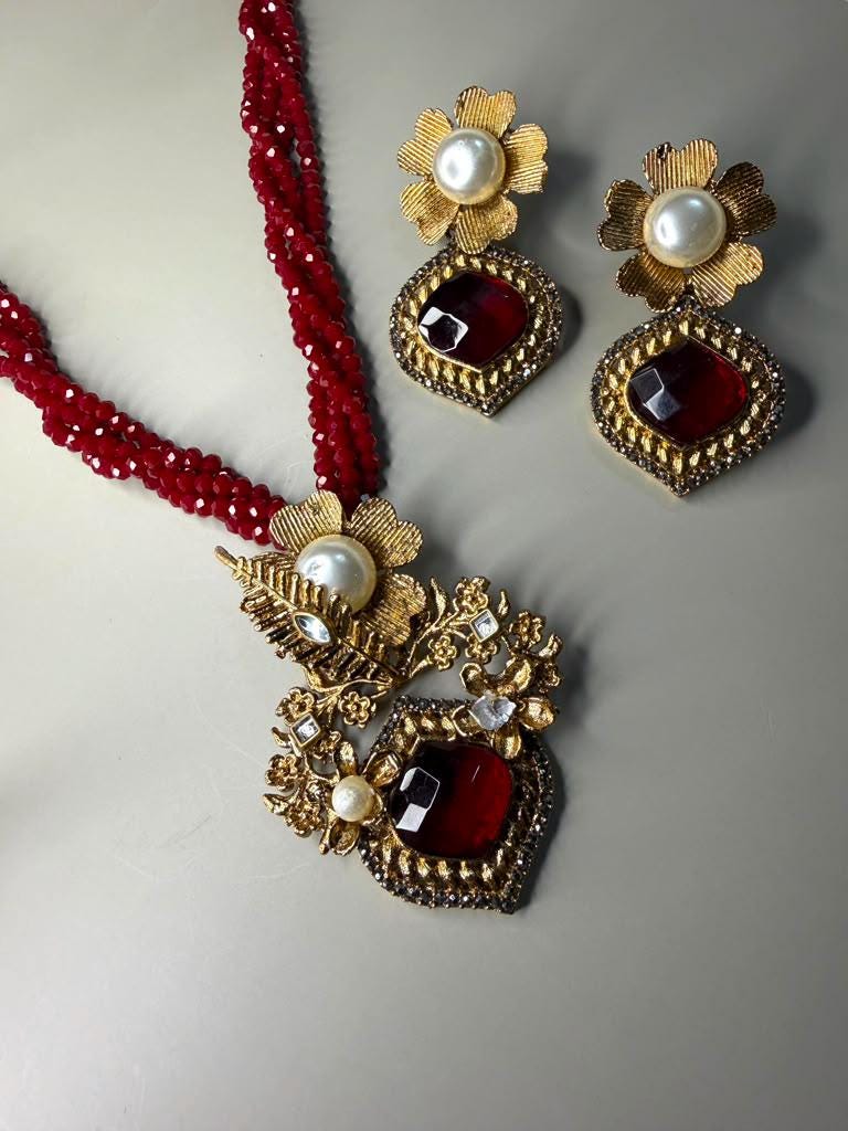 Floral Pearl Pendant Beaded Necklace Set for Women, Handmade Statement Jewelry Set.