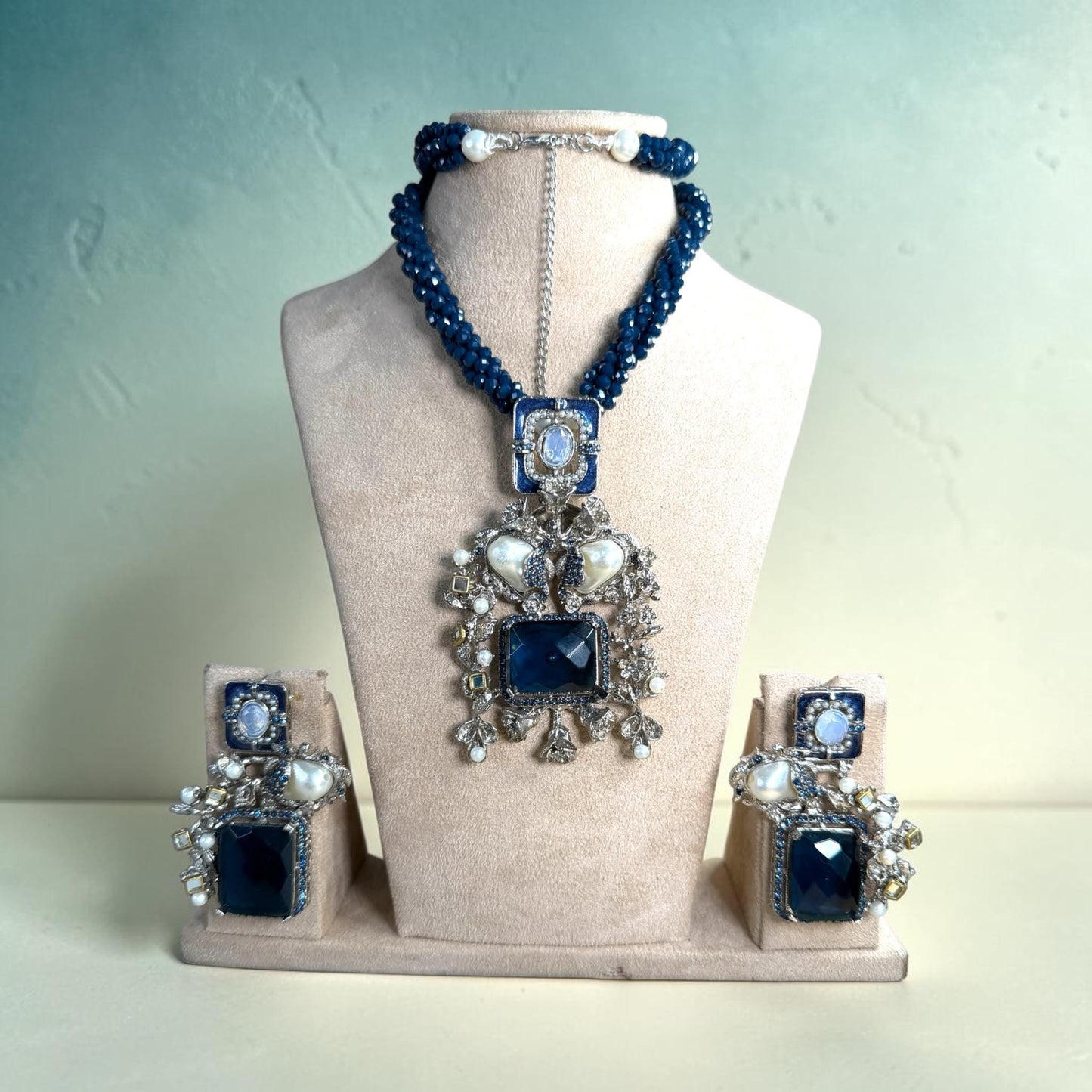 Royal Blue Beaded Statement Necklace Set, Vintage Pearl Pendant Jewelry, Pakistani Indian Wedding Set