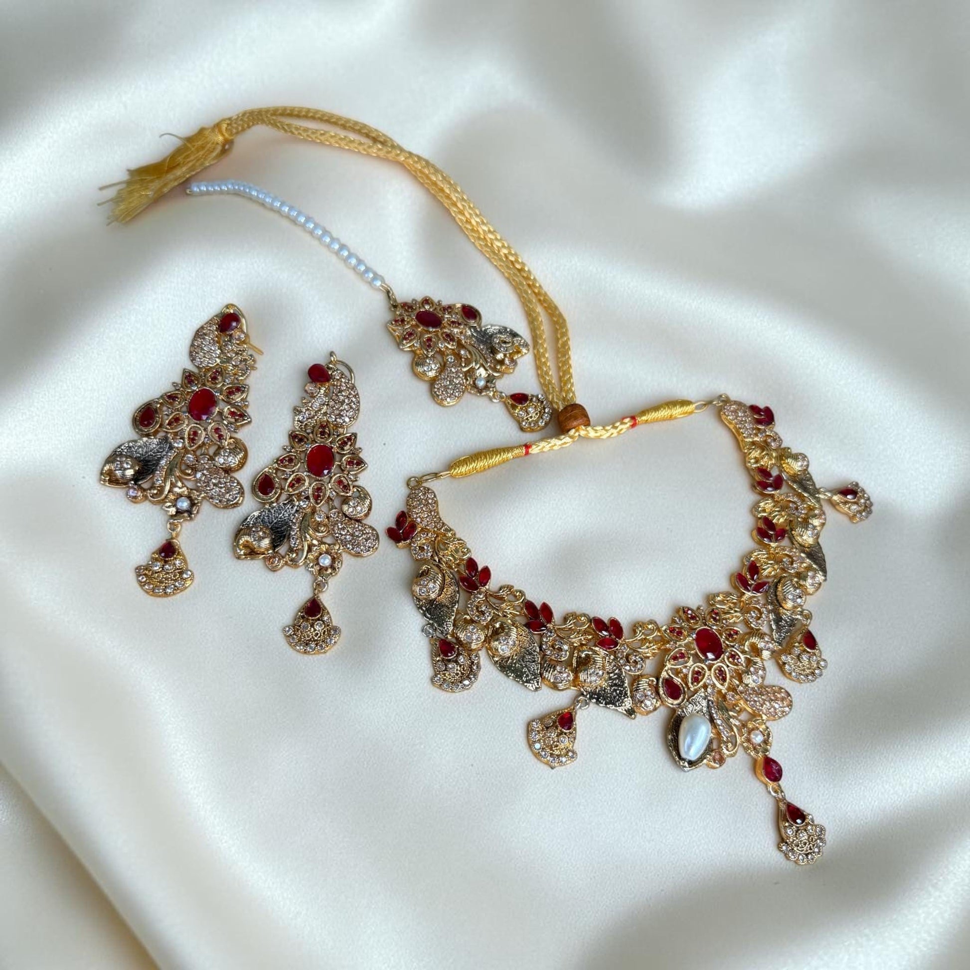 Ruby Bridal Choker Set with Tikka, Red Kundan Necklace Set, Indian Pakistani Wedding Jewelry