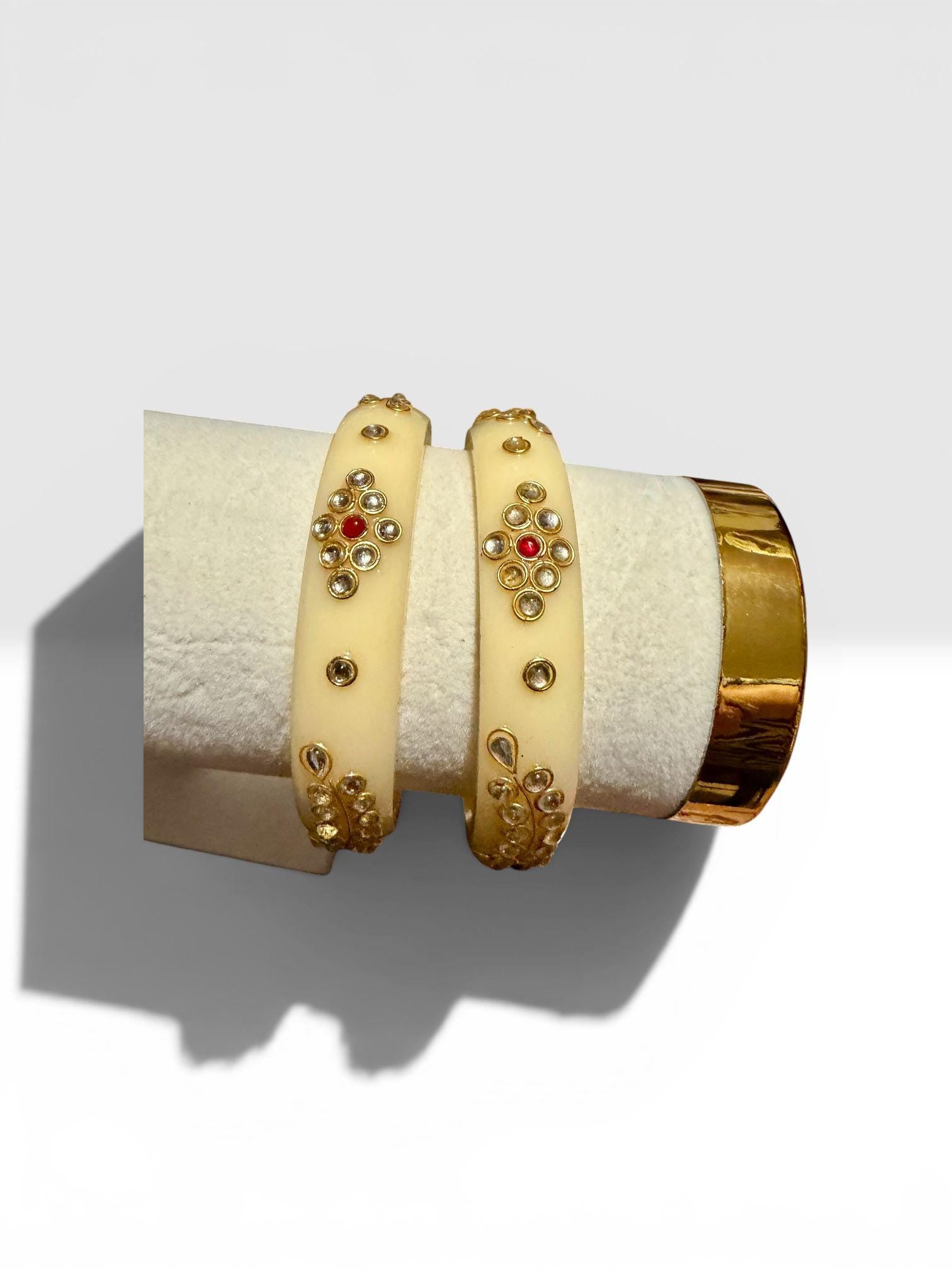 Ivory Kundan Bangles Set, Minimal Bridal Kada Pair, Elegant Wedding Bangles for Women