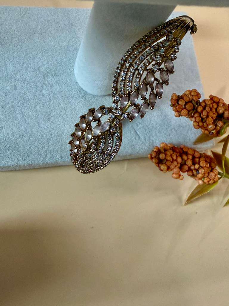 Elegant Leaf Cuff Bracelet for Women, Open Bangle, Statement Bracelet, Bridal Jewelry,
