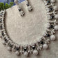Royal Jewelry Set with Sparkling Necklace and Drop Earrings