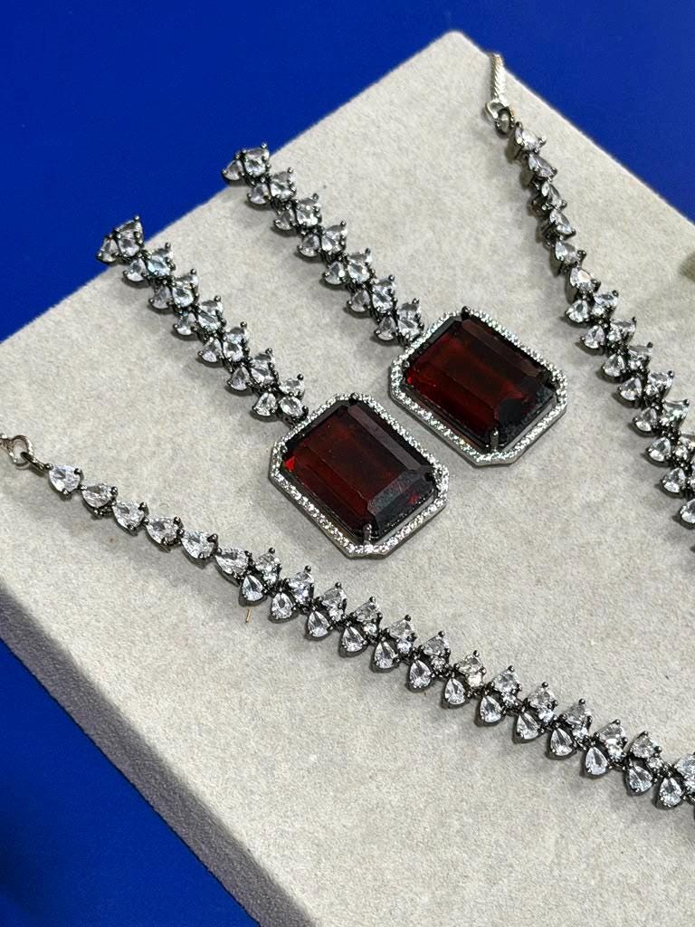 Radiant Wine Pendant Jewelry Set with Sparkling CZ Elegance