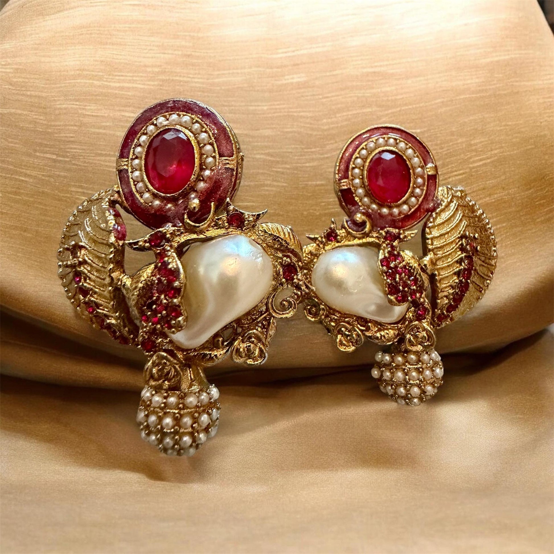Luxury Gold-Toned Pearl & Black Stone fusion Earrings pakistani bollywood Style