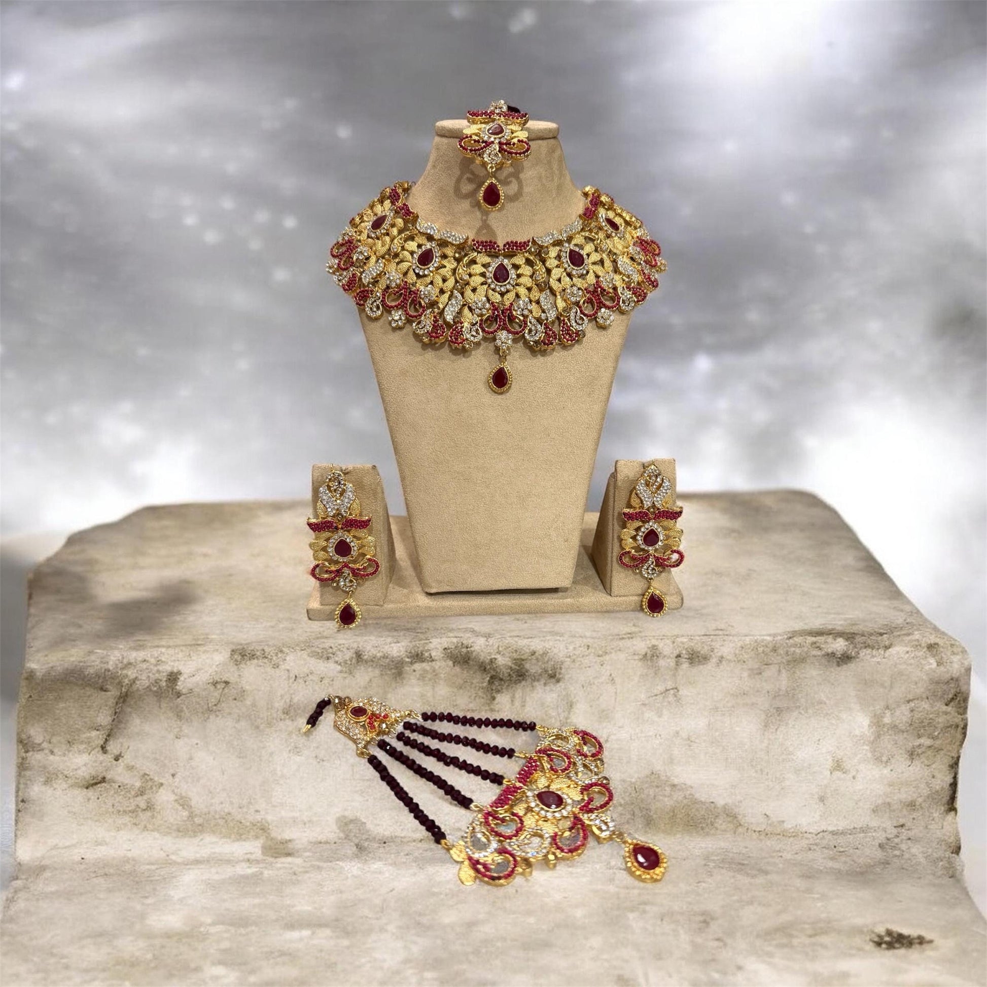 Exquisite maroon bridal Necklace Set with Earrings bindya and jhoomar - Gold plated traditional Pakistani Bridal Jewelry