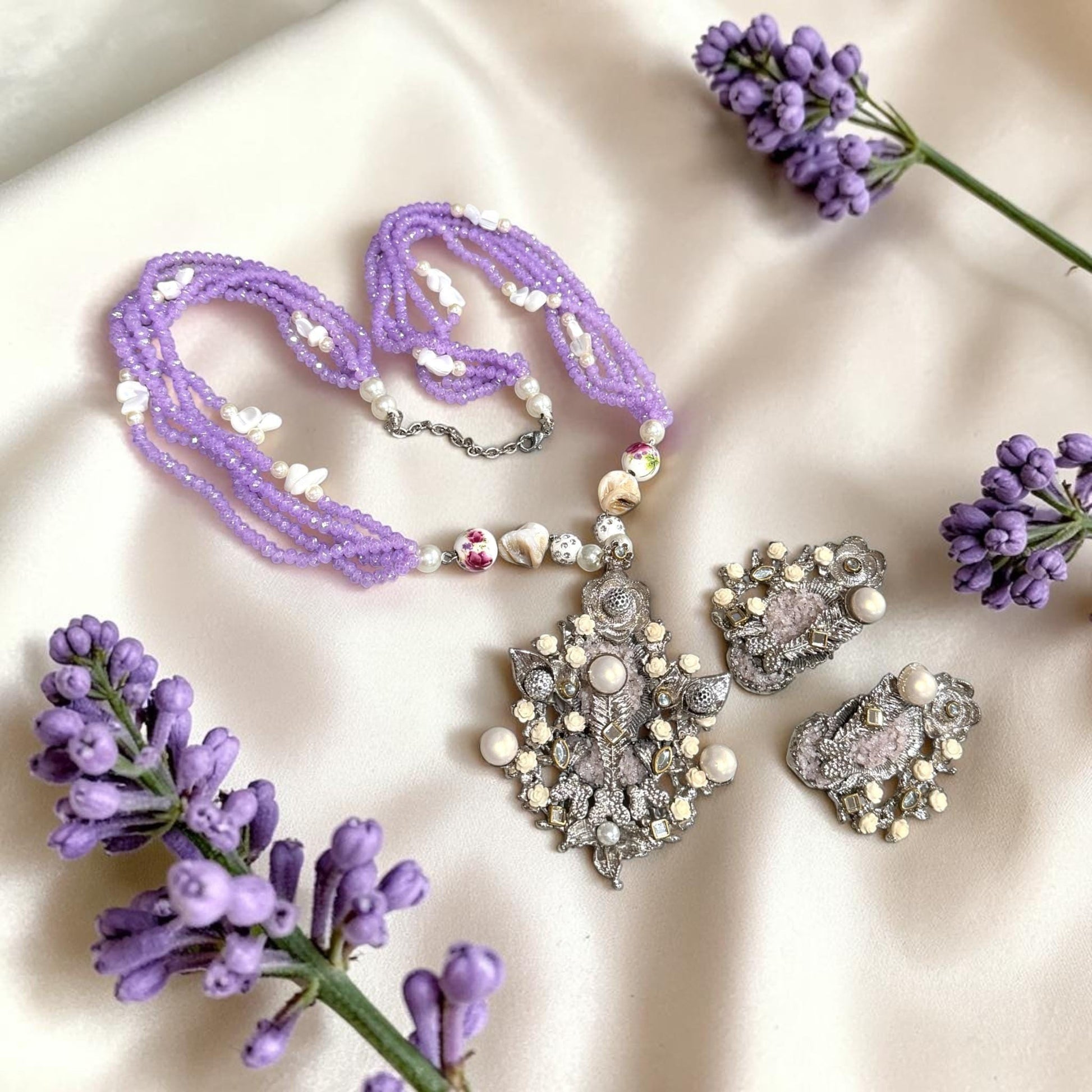 Timeless Vintage fusion antique silver mala Jewelry Set for Weddings, Parties, and Celebrations
