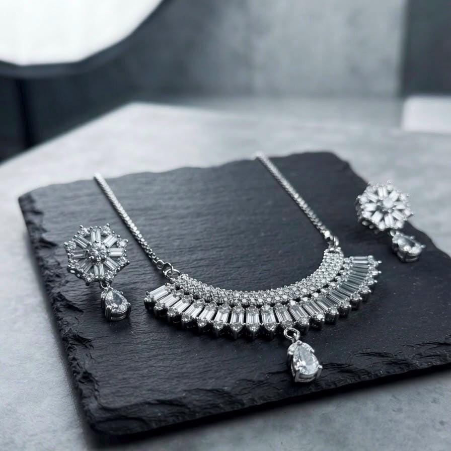 Elegant Silver Tone Cubic Zirconia Necklace with Drop Earrings Set for Women