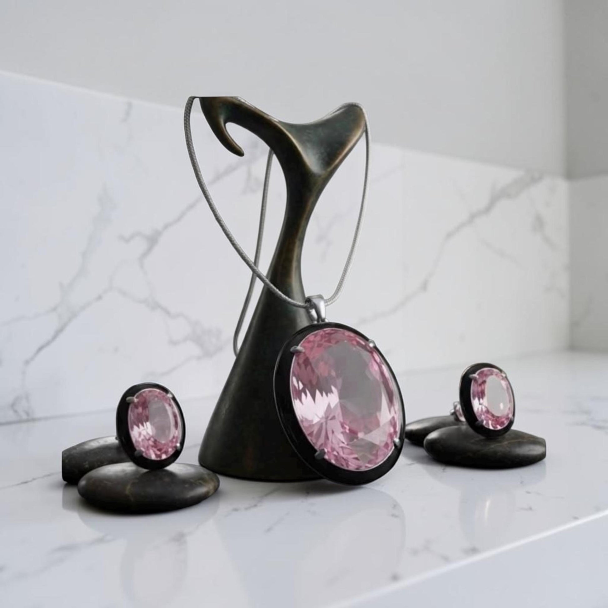 Stylish Modern pentend Set with black enamel , soft rose hue with Matching studs for Every Special Occasion