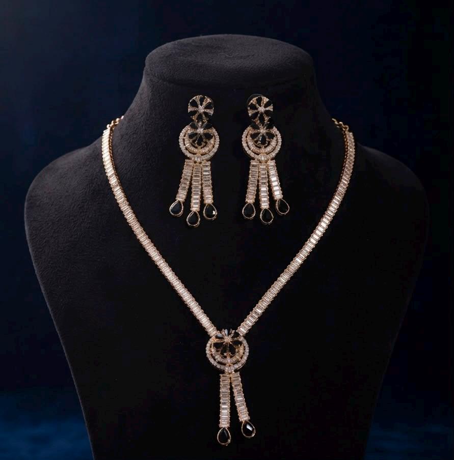 Black and gold Tone Necklace Set with Matching Earrings for Women
