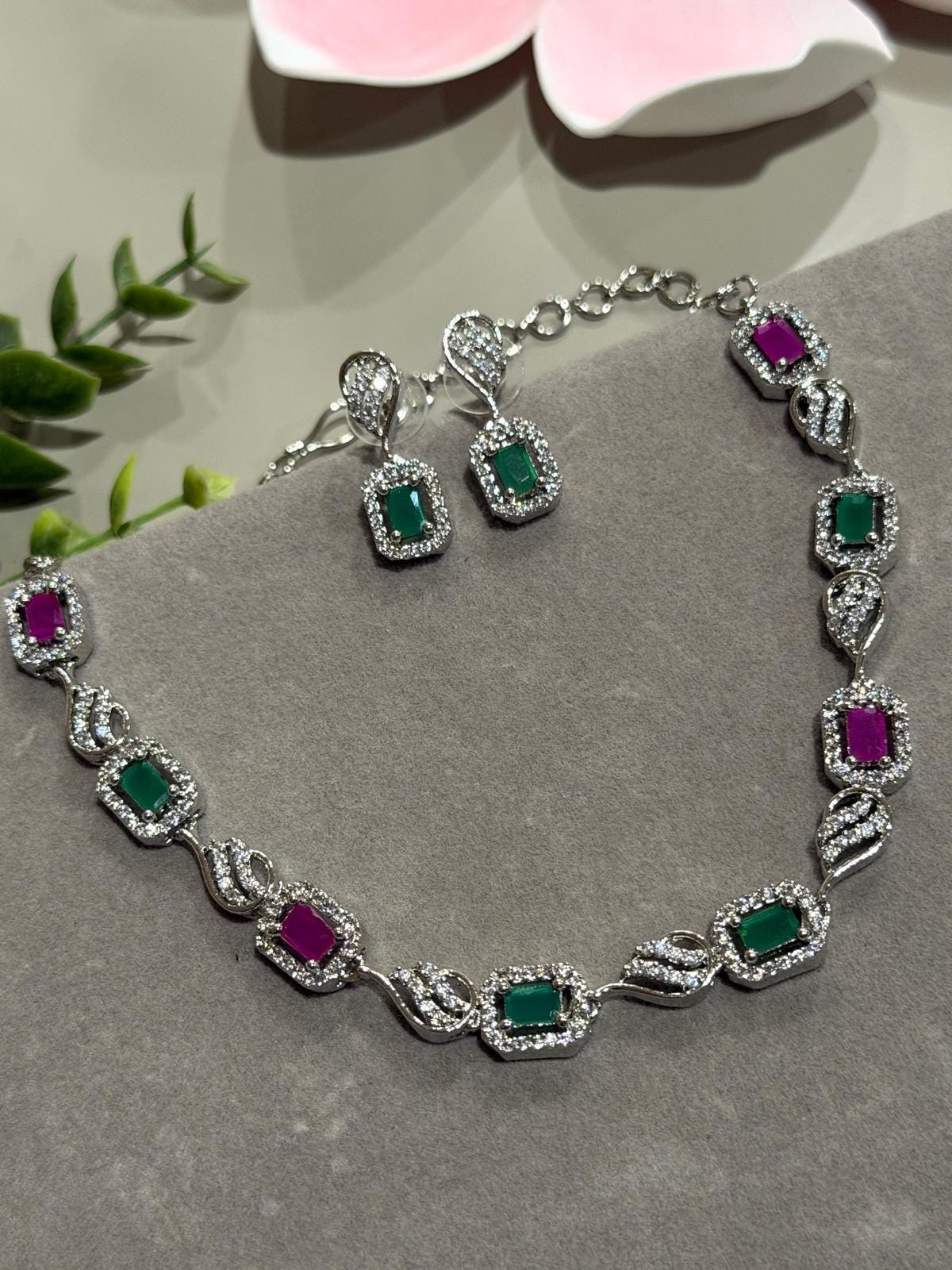 Luxury Emerald Ruby Pink Necklace Set for Weddings and Evening Wear